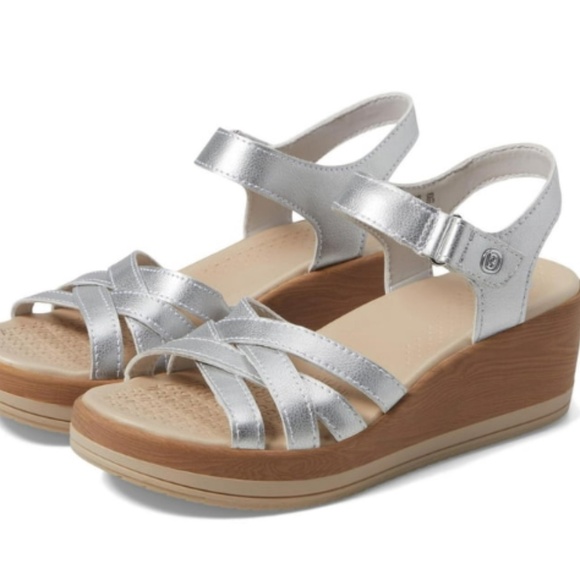 Bzees Rhythm Machine Washable Strappy Wedge Sandal Silver - Picture 1 of 9